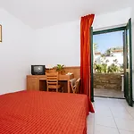 Zaton 4*