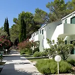 Zaton 4*