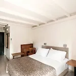 度假村 Zaton