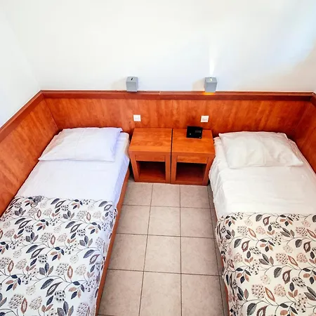 Zaton Ośrodek wypoczynkowy 4*