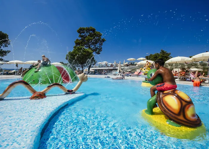 Zaton Resort 4*