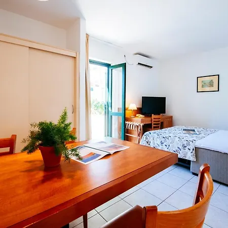 Resort Zaton 4*