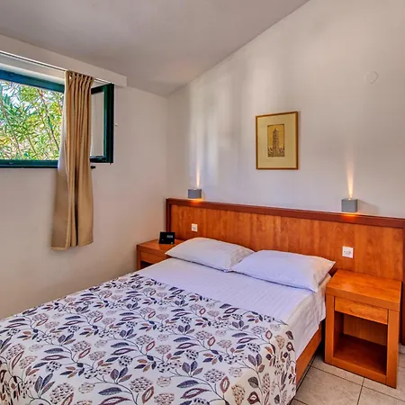 Resort Zaton 4*