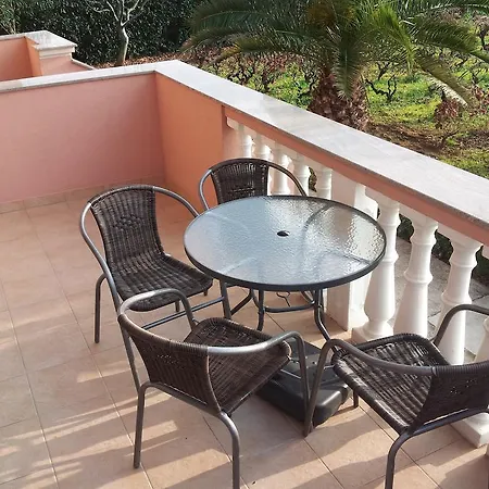 Resort Zaton 4*