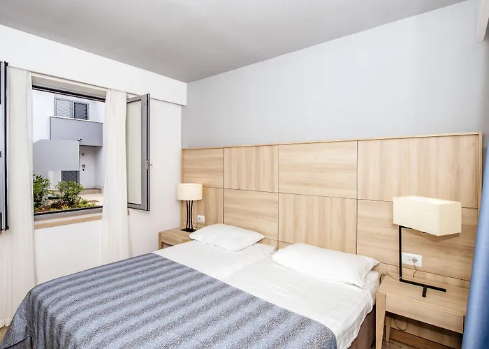 Zaton Курортный комплекс 4*